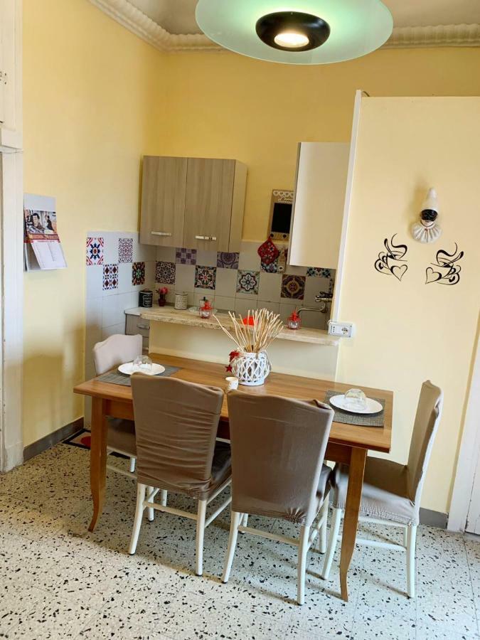 I Tetti Del Centro Storico Apartment Naples Exterior photo